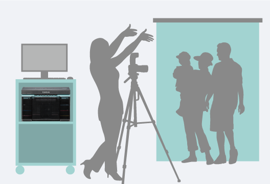 Lightweight and portable Frontier DX400W for on-site event photography and printing